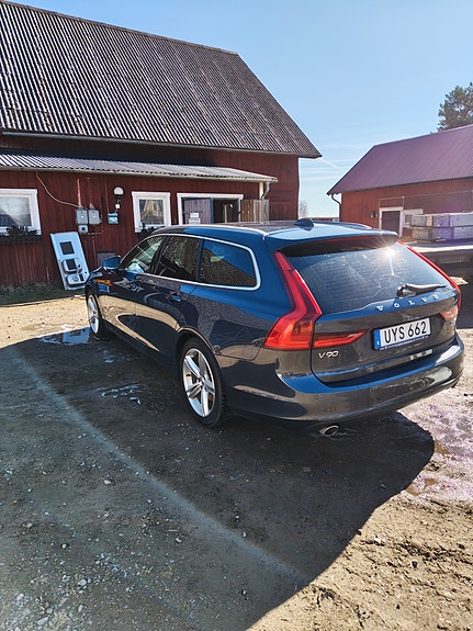 Volvo V90 5 of 10