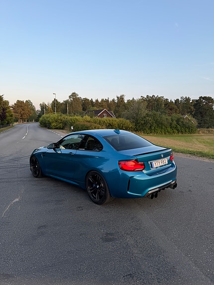 BMW M2 4 of 9