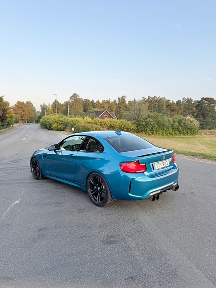 BMW M2 4 of 9