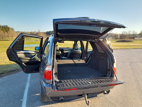 BMW X5 4 of 6