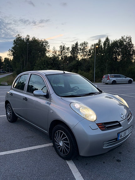 Nissan Micra 8 of 30