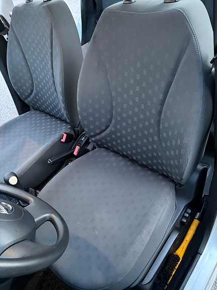 Nissan Micra 17 of 30