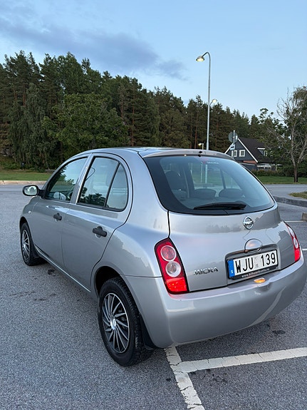 Nissan Micra 4 of 30