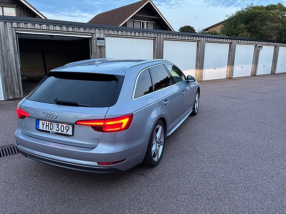 Audi A4 2 of 9