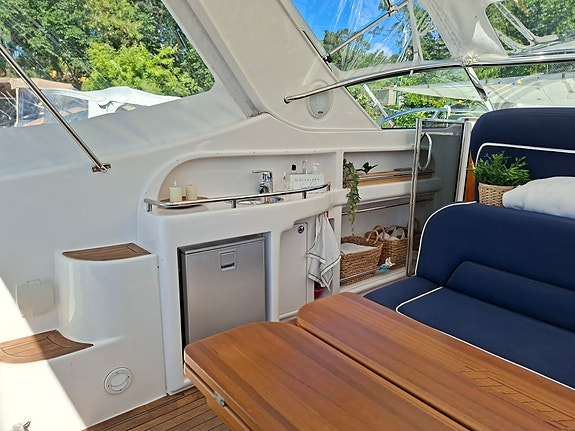 Windy 37 Grand Mistral DC 2004 6 of 28