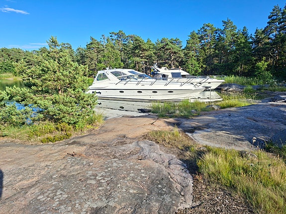 Windy 37 Grand Mistral DC 2004 22 of 28