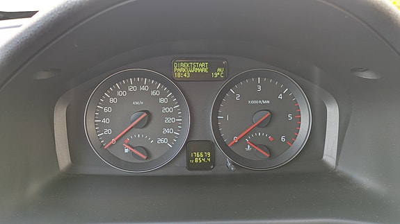 Volvo V50 6 of 10