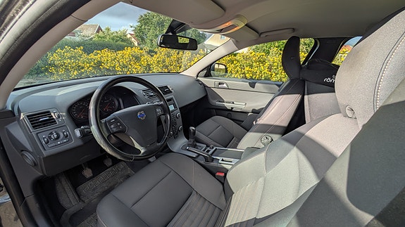 Volvo V50 5 of 10
