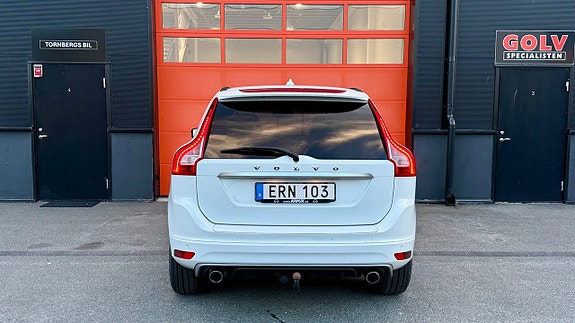 Volvo XC60 6 of 19