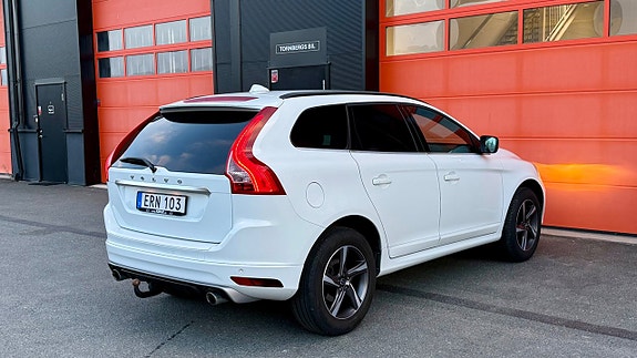 Volvo XC60 7 of 19