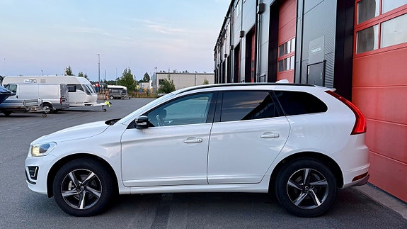 Volvo XC60 5 of 19