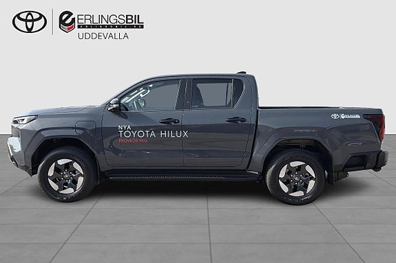 Toyota HiLux 3 of 19