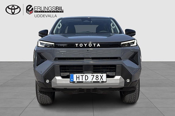 Toyota HiLux 5 of 19