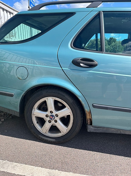 Saab 9-5 4 of 9