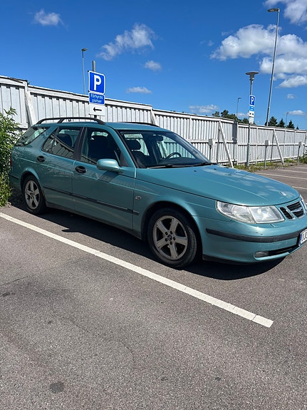 Saab 9-5 2 of 9
