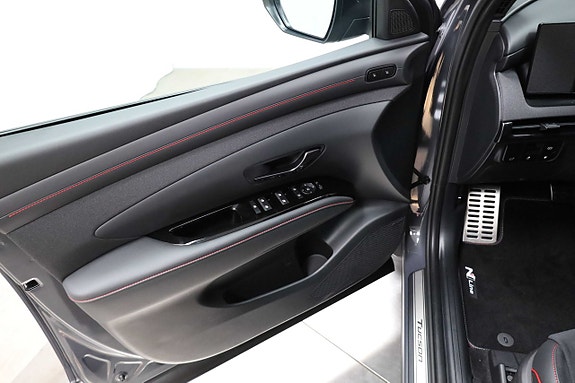 Hyundai Tucson 16 of 26