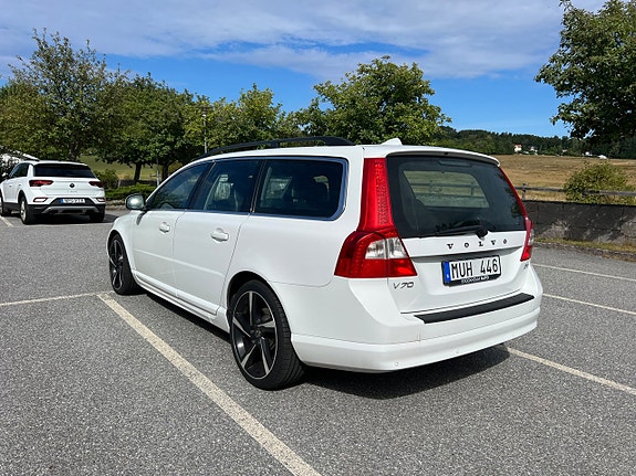 Volvo V70 5 of 11