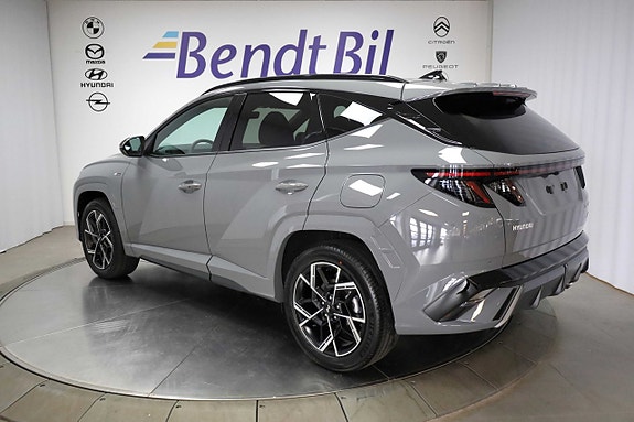 Hyundai Tucson 10 of 28
