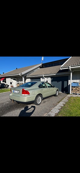 Volvo S60 4 of 7