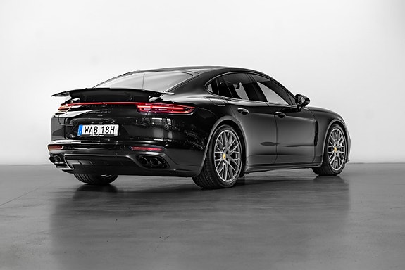 Porsche Panamera GTS 2 of 30