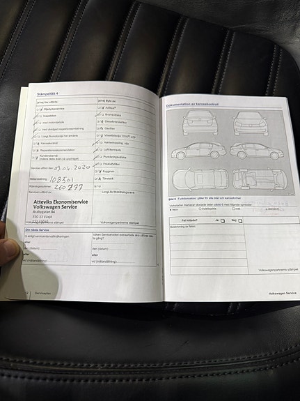 Volkswagen Passat 25 of 28