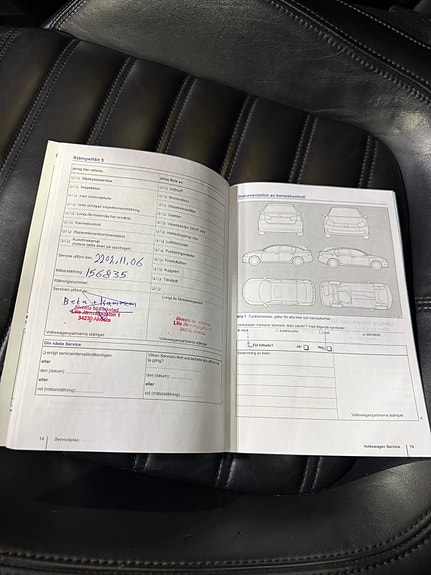 Volkswagen Passat 24 of 28