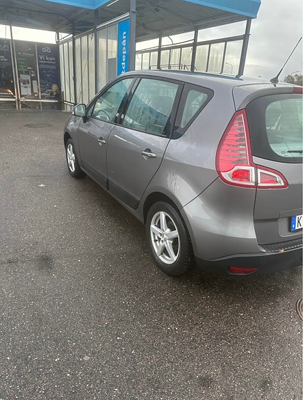 Renault Scenic III 3 of 4