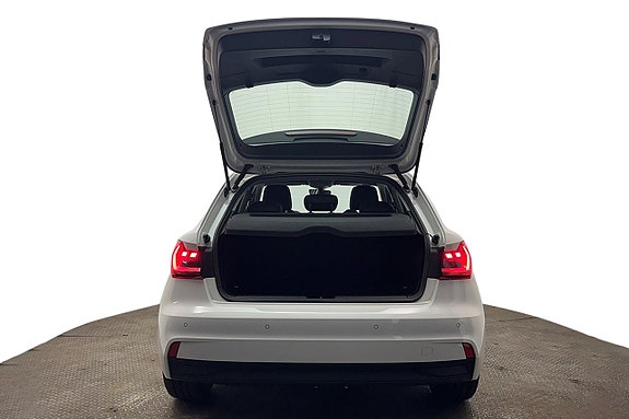 Audi A1 8 of 30