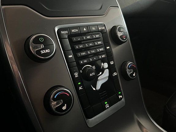 Volvo V70 17 of 20