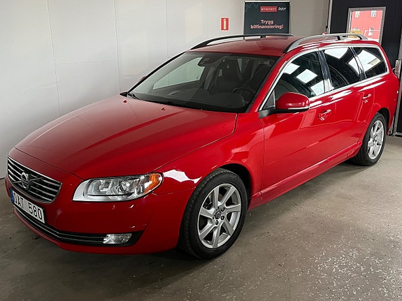 Volvo V70 2 of 20