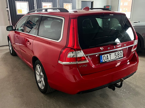 Volvo V70 12 of 20
