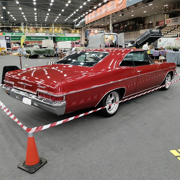Chevrolet Impala 2 of 30