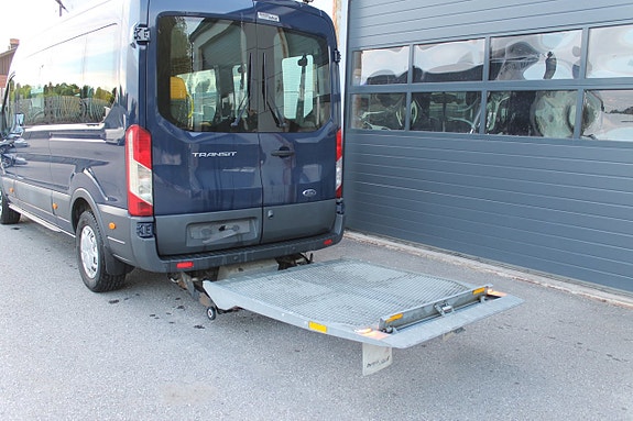 Ford Transit 7 of 17