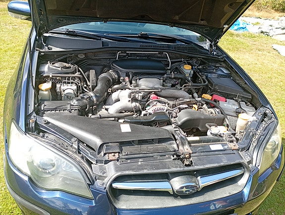 Subaru Legacy 6 of 10