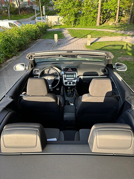 Volkswagen Eos 10 of 15