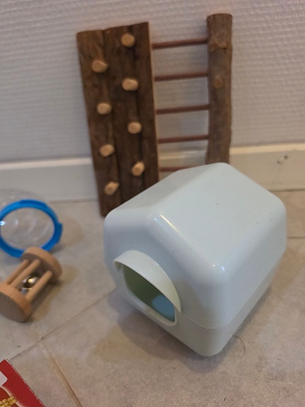 Product image 9 of 10