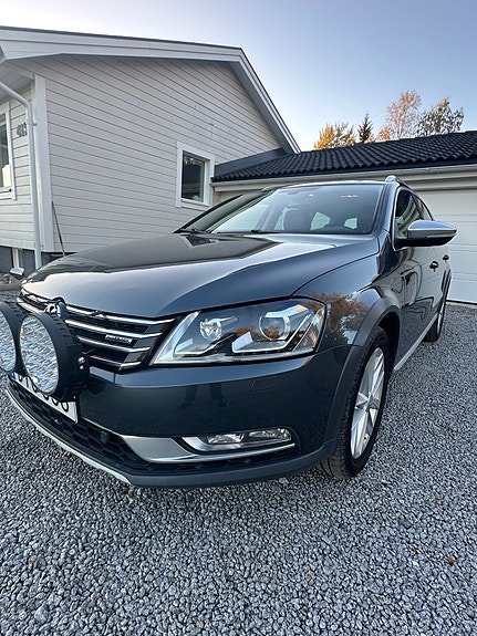 Volkswagen Passat Alltrack 6 of 15