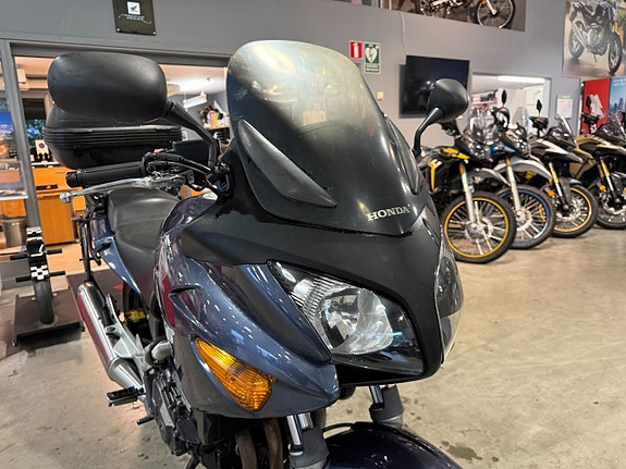 Honda CBF600SA ABS 8 of 12
