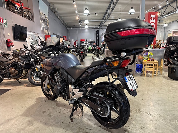 Honda CBF600SA ABS 4 of 12