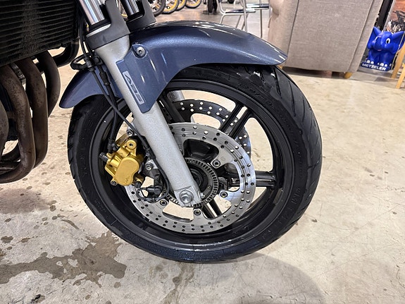 Honda CBF600SA ABS 7 of 12