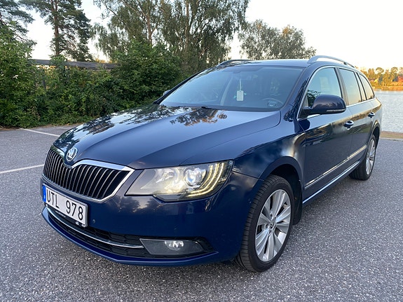 Skoda Superb 2 of 20