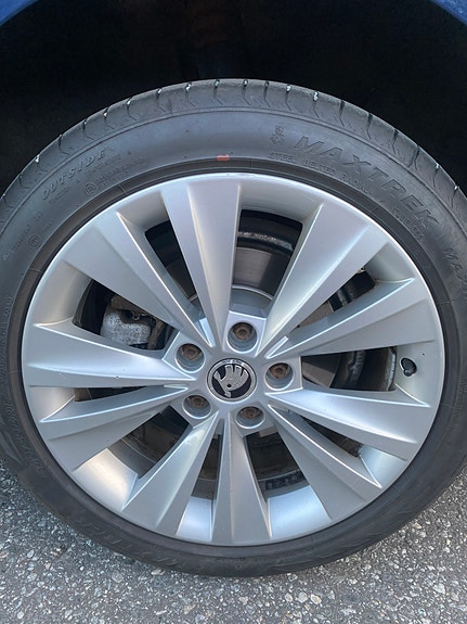 Skoda Superb 16 of 20