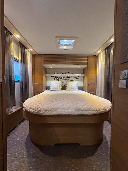 Adria Adora 593 UP Queen Bed Fukttestad UA Scandinavium Edition 21 of 28