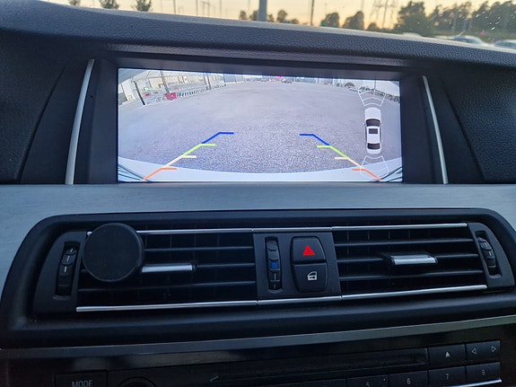 BMW 520d 4 of 10