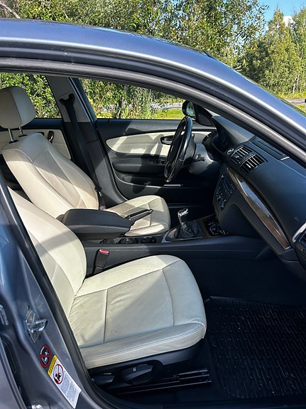 BMW 118d 7 of 10