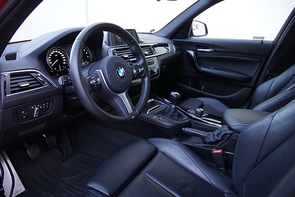 BMW 118i 15 of 19