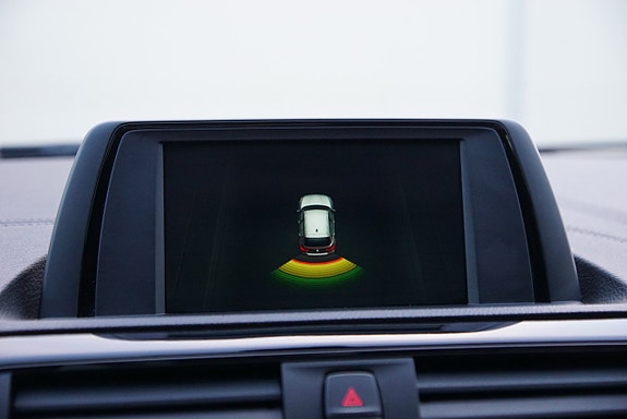 BMW 118i 18 of 19