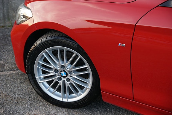 BMW 118i 7 of 19