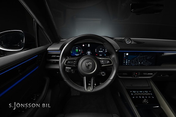 Porsche Macan Turbo 8 of 20