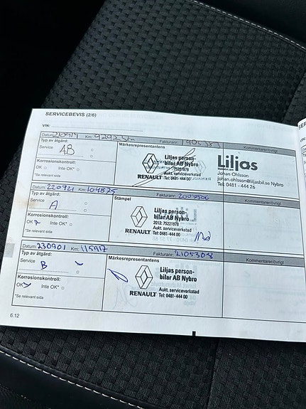 Renault Megane 15 of 16